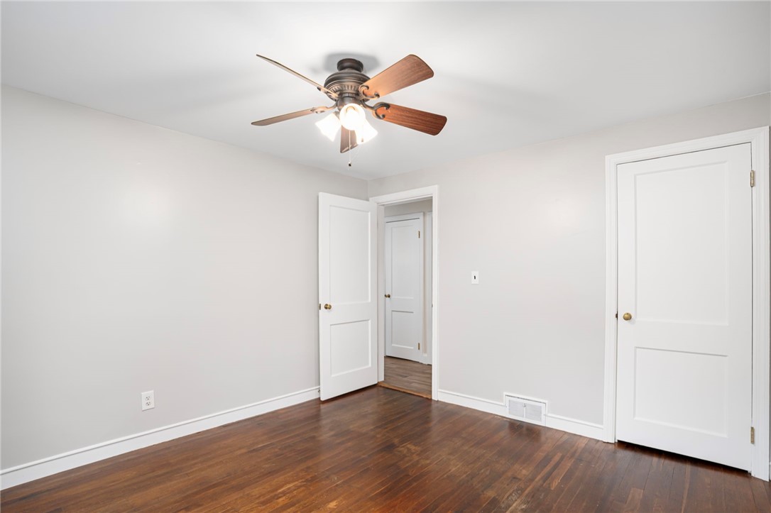 37 Haverford Road Warwick, RI 02886 - Photo 16 of 27 Gallery Image 16