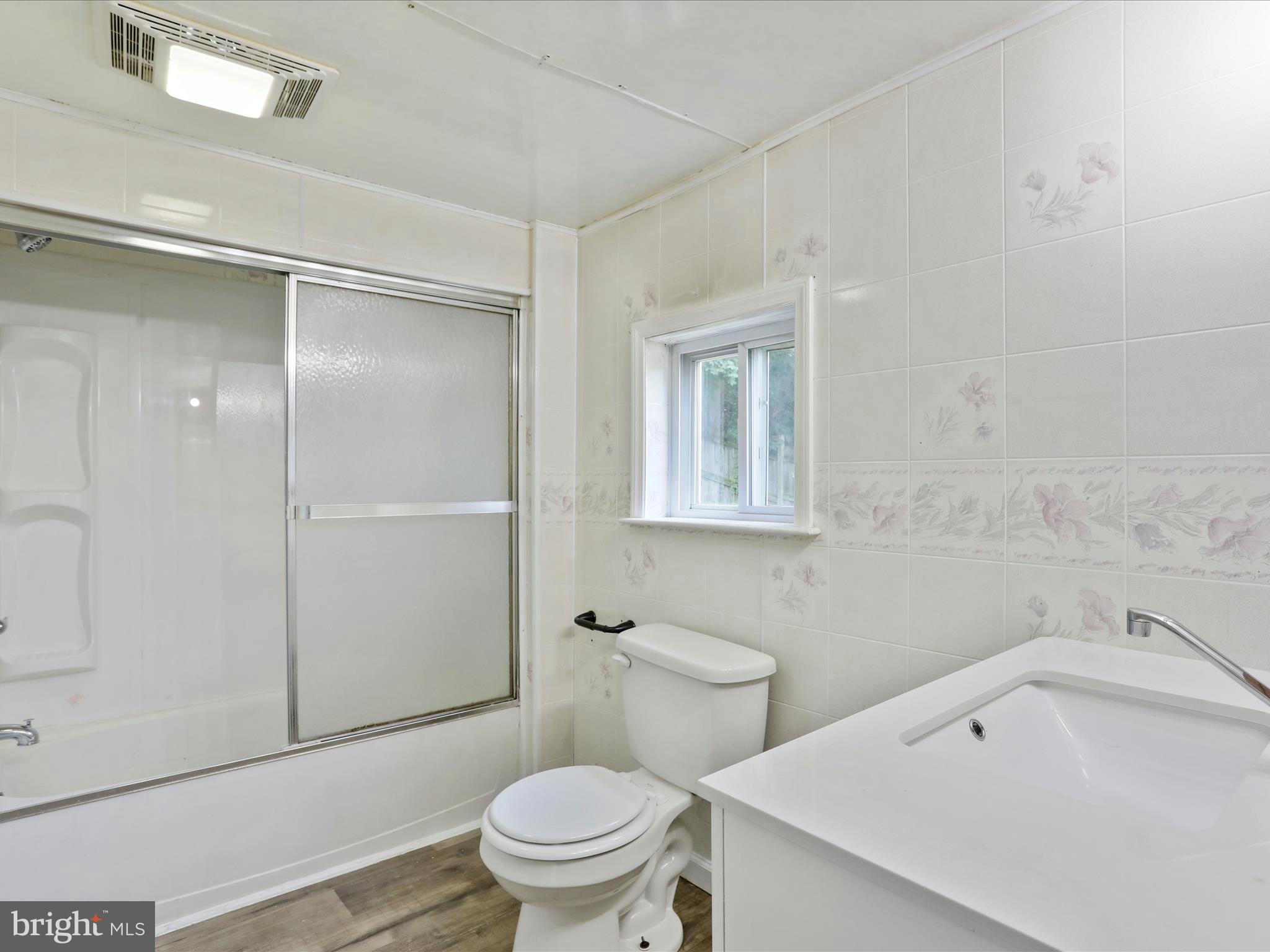12188 Old Rte 16 Waynesboro, PA 17268 - Photo 17 of 36 Gallery Image 17