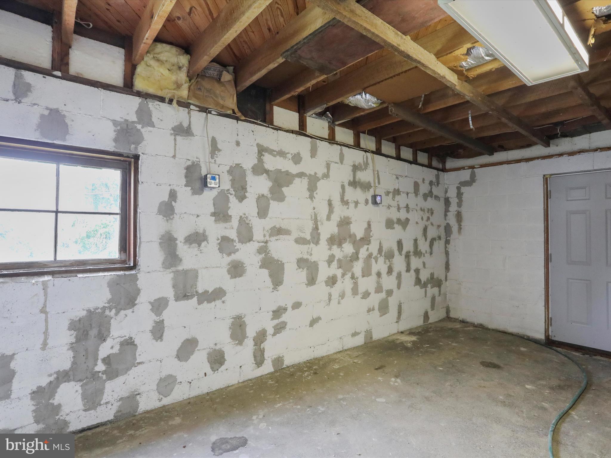 12188 Old Rte 16 Waynesboro, PA 17268 - Photo 29 of 36 Gallery Image 29