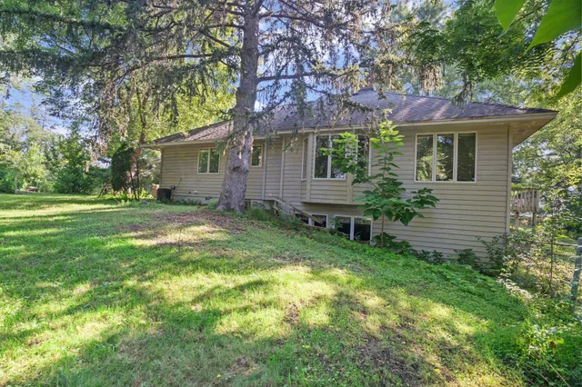 $600,000 | 4512 Williston Road, Minnetonka, MN 55345