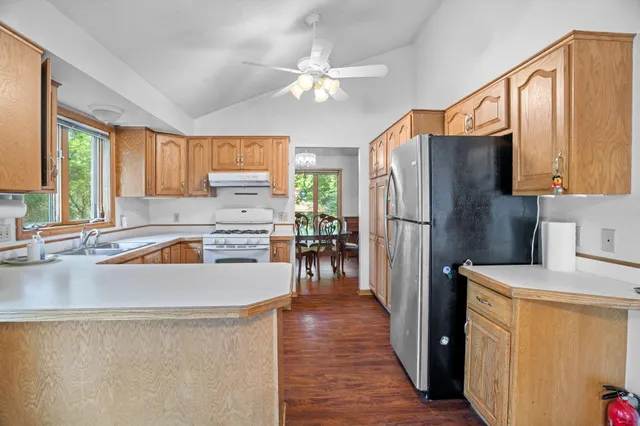 $600,000 | 4512 Williston Road, Minnetonka, MN 55345