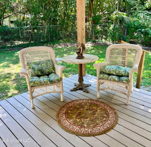 $1,800 | 436 State Street, Bay St. Louis, MS 39520