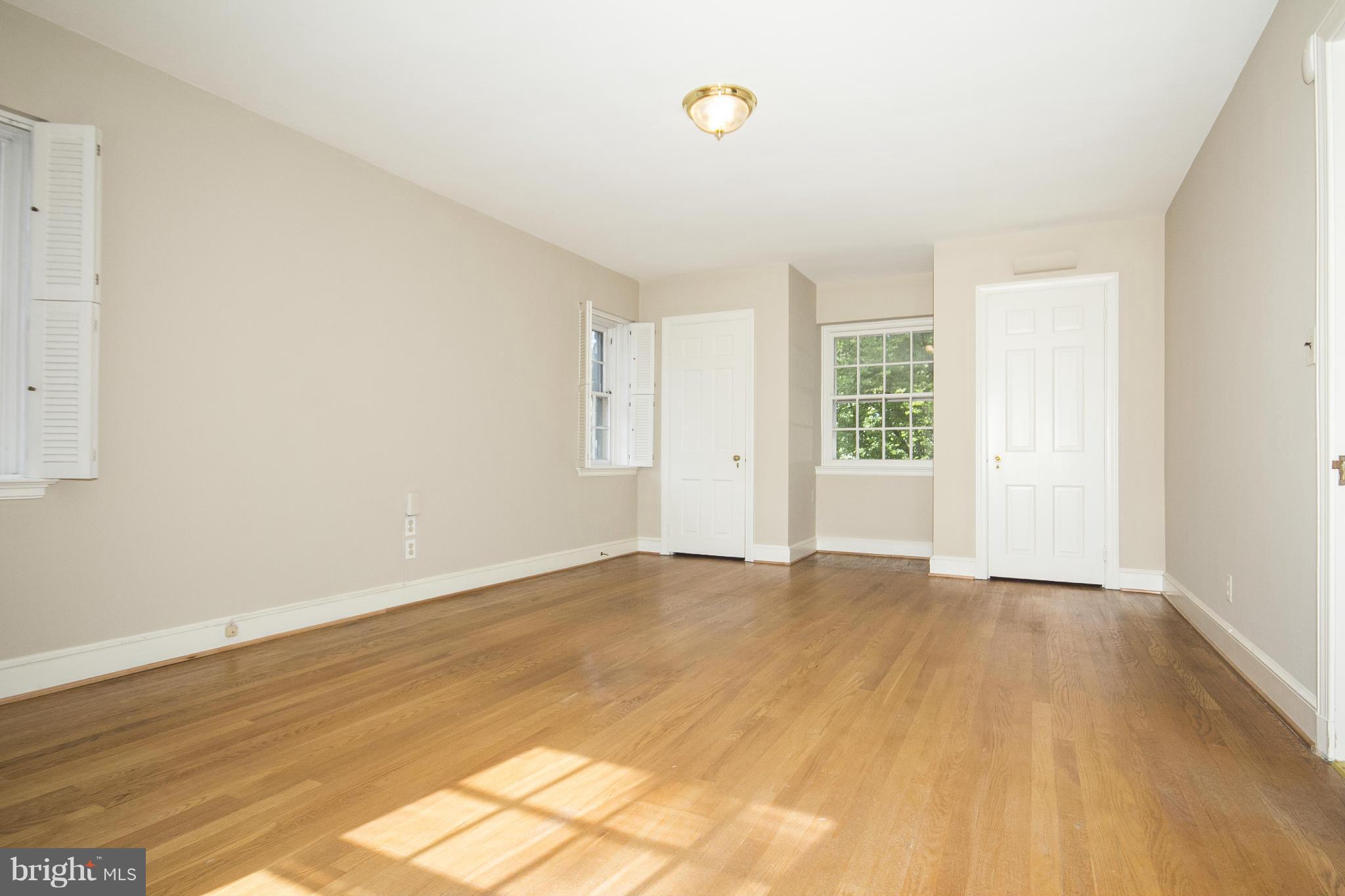 5504 Kemper Road Baltimore, MD 21210 - Photo 21 of 29 Master Bedroom with two closets