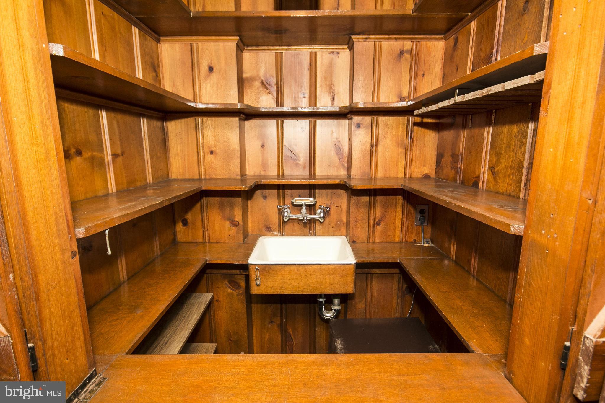 5504 Kemper Road Baltimore, MD 21210 - Photo 29 of 29 Wet Bar in Rec Room