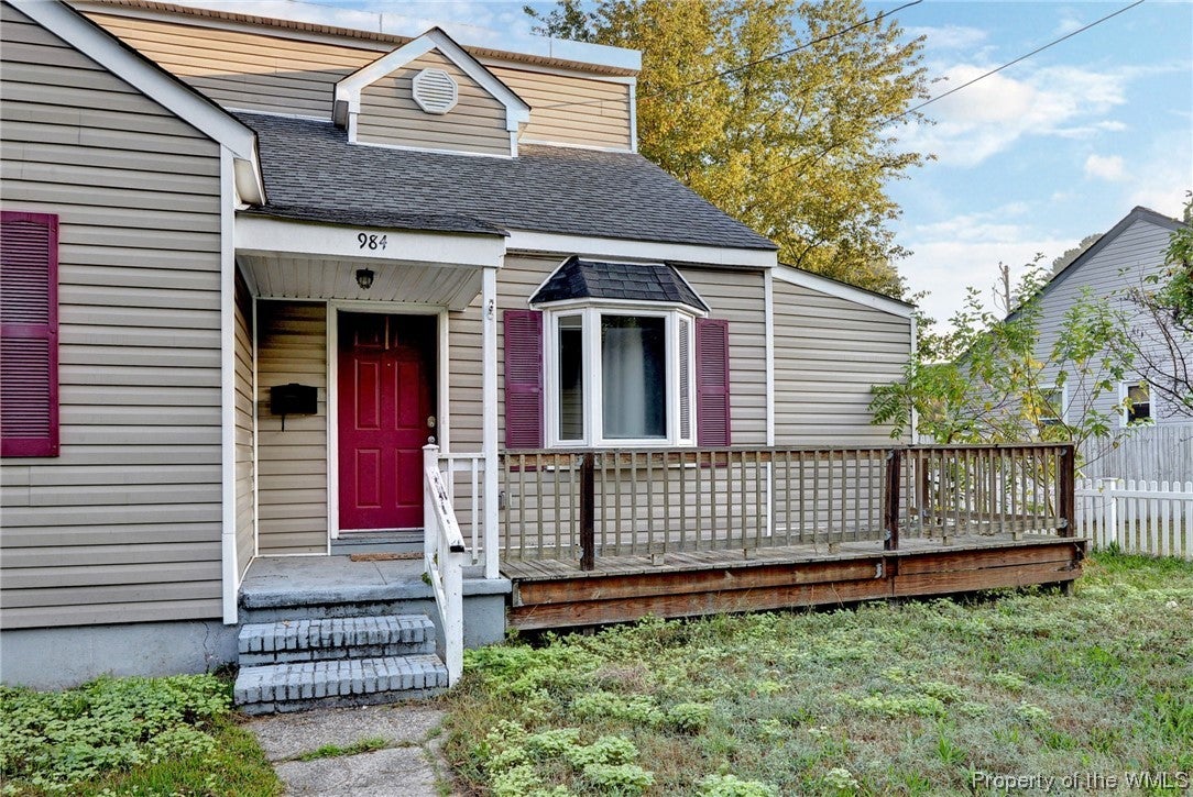 984 Winward Road Norfolk, VA 23513 - Photo 4 of 48 Gallery Image 4