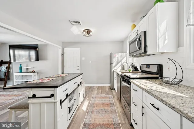 $299,000 | 8 Lancia Place, Lindenwold, NJ 08021