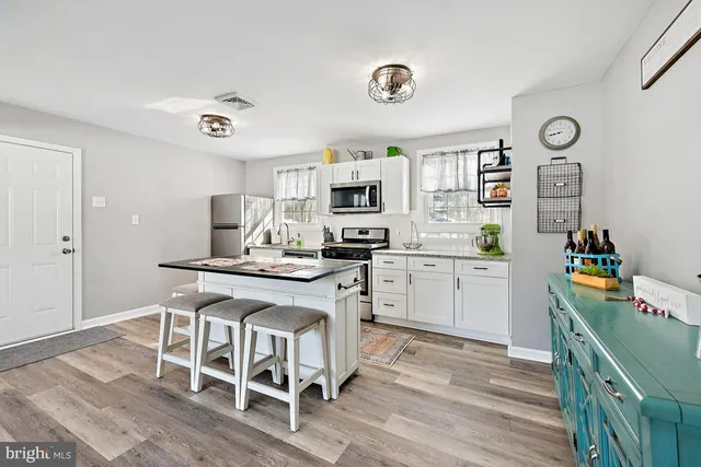 $299,000 | 8 Lancia Place, Lindenwold, NJ 08021