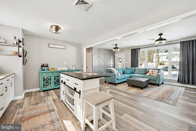 $299,000 | 8 Lancia Place, Lindenwold, NJ 08021