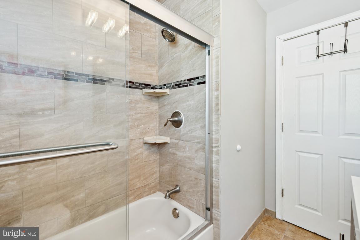 8 Lancia Place Lindenwold, NJ 08021 - Photo 16 of 24 a bathroom with a bathtub and shower