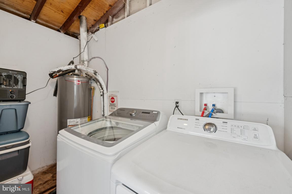 8 Lancia Place Lindenwold, NJ 08021 - Photo 20 of 24 a utility room with dryer and washer
