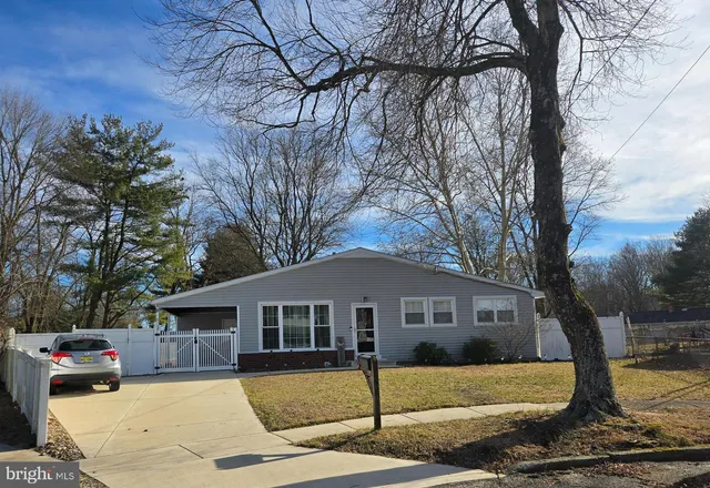 $299,000 | 8 Lancia Place, Lindenwold, NJ 08021