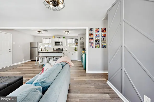 $299,000 | 8 Lancia Place, Lindenwold, NJ 08021