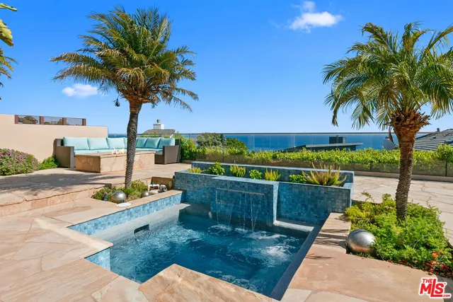 $5,300,000 | 31522 Broad Beach Road, Malibu, CA 90265