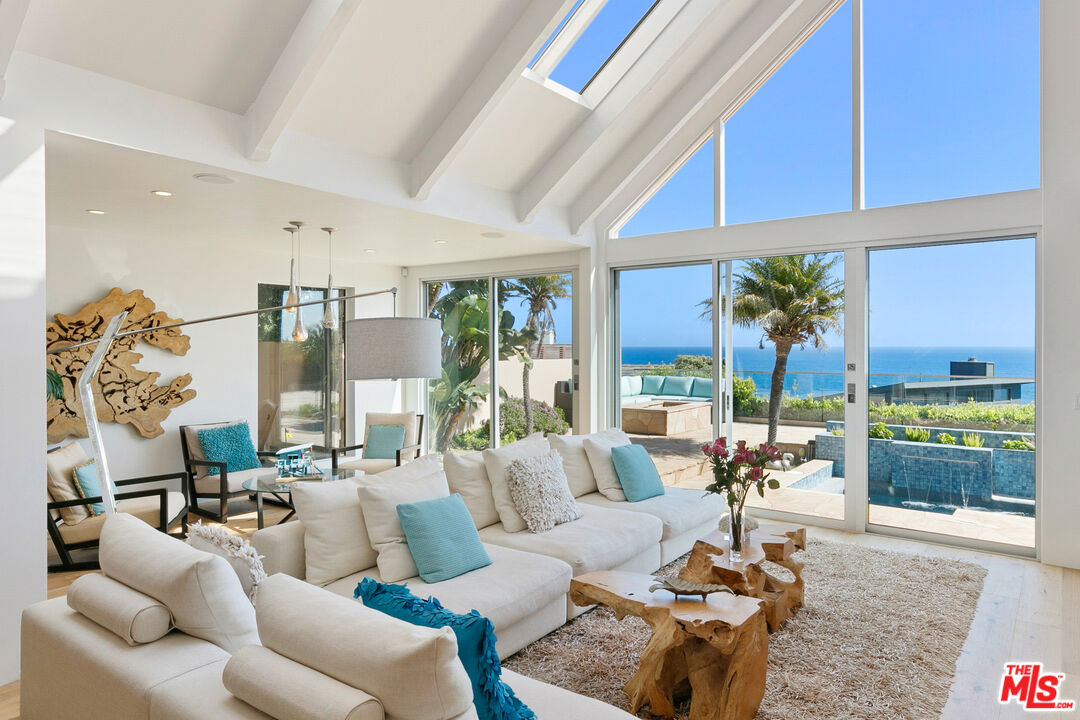 31522 Broad Beach Road Malibu, CA 90265 - Photo 11 of 48