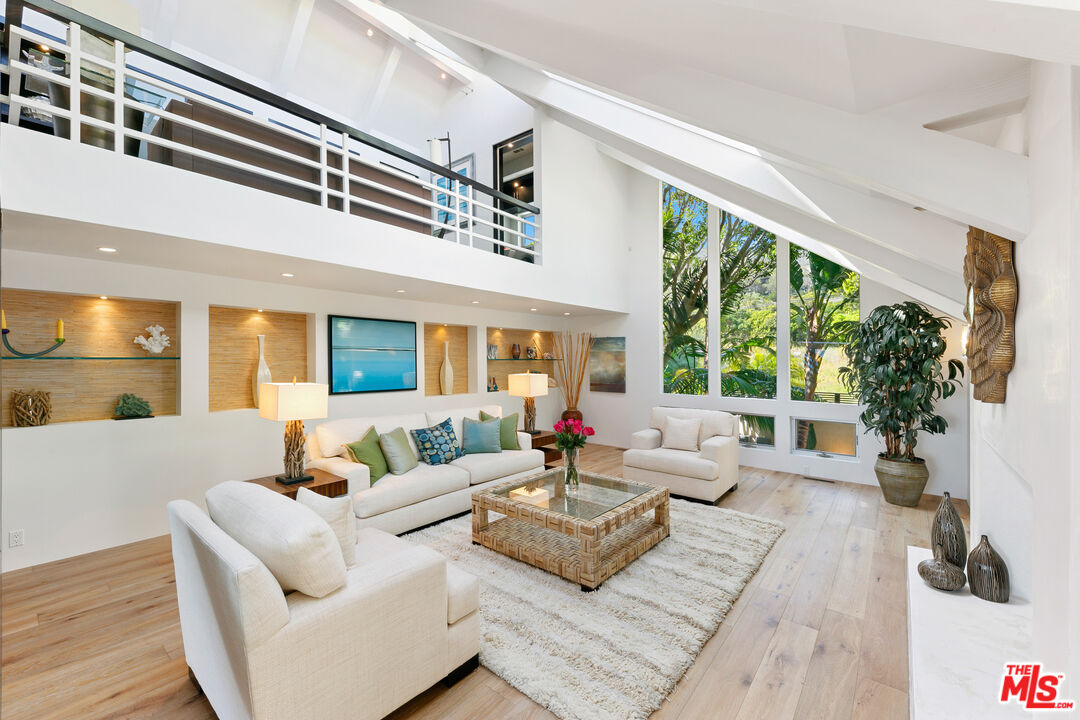 31522 Broad Beach Road Malibu, CA 90265 - Photo 5 of 48