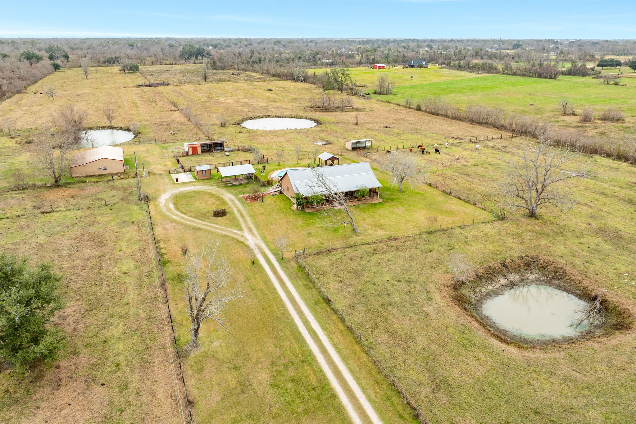 1516 County Road 34 Angleton, TX 77515 - Photo 11 of 47