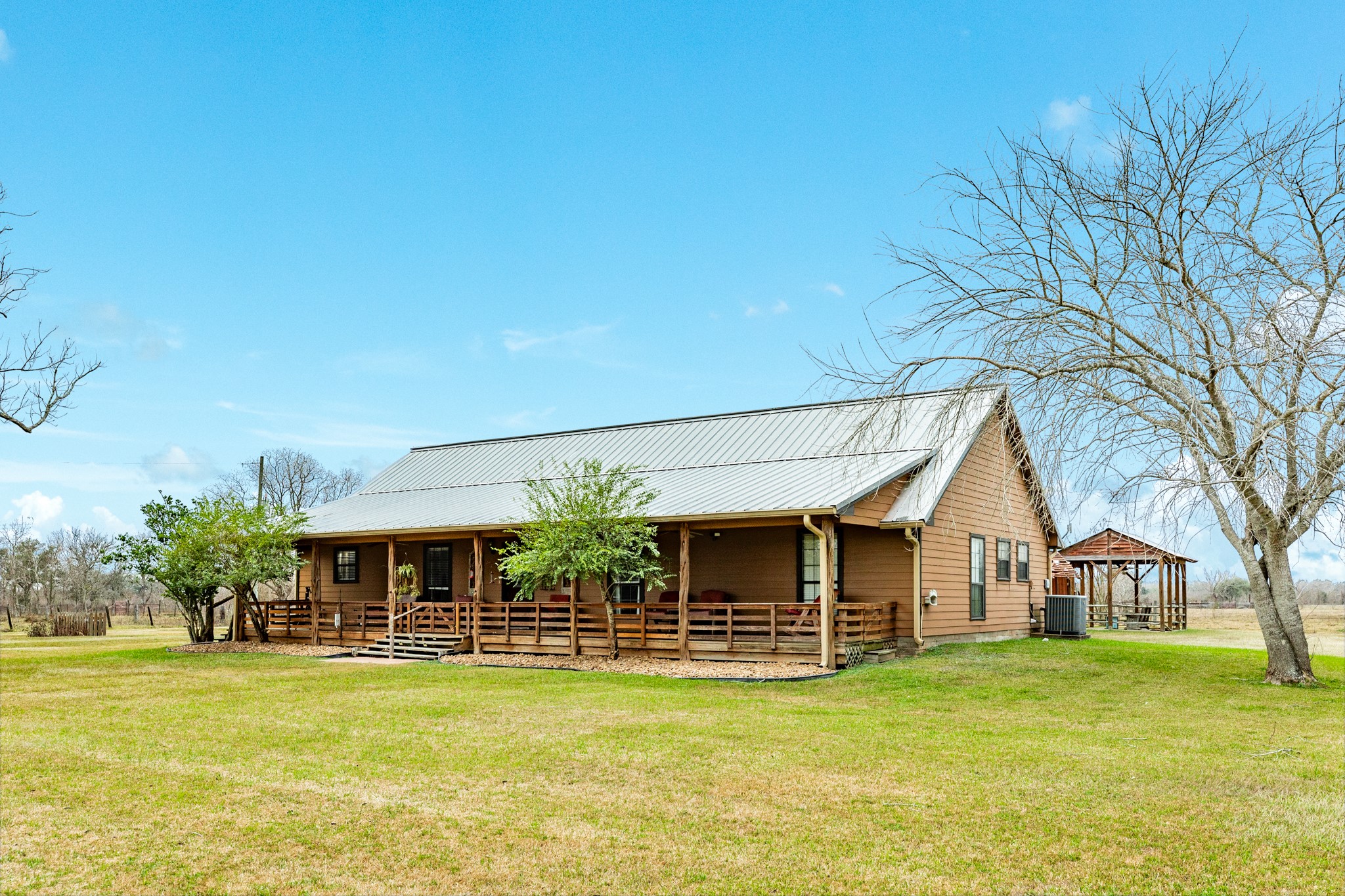 1516 County Road 34 Angleton, TX 77515 - Photo 16 of 47