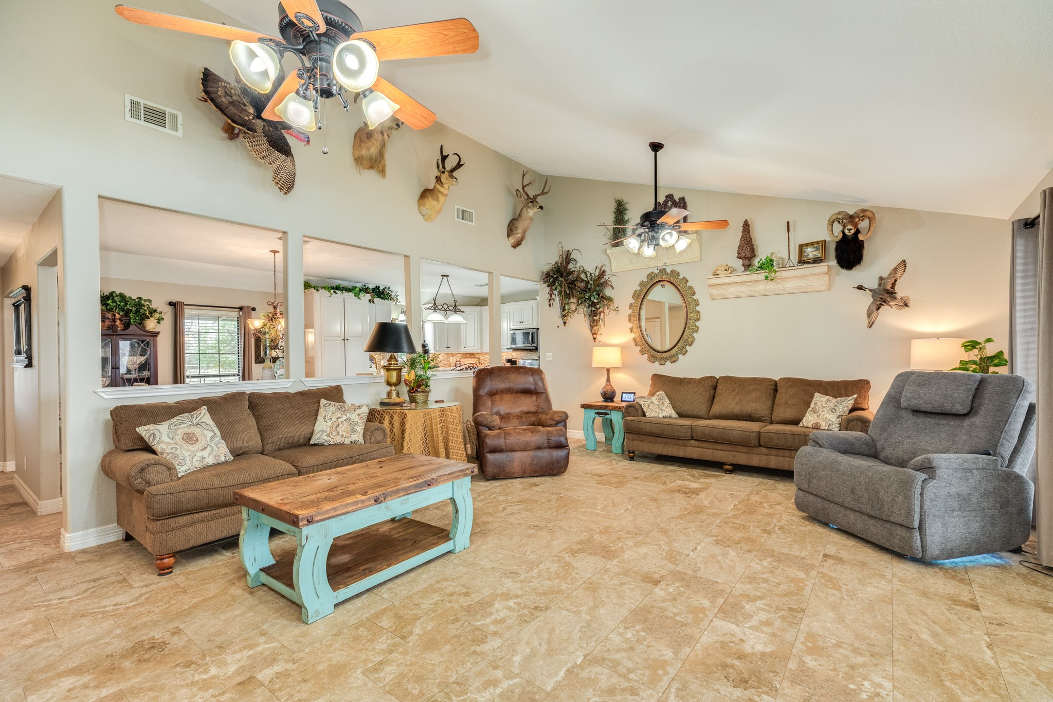 1516 County Road 34 Angleton, TX 77515 - Photo 19 of 47