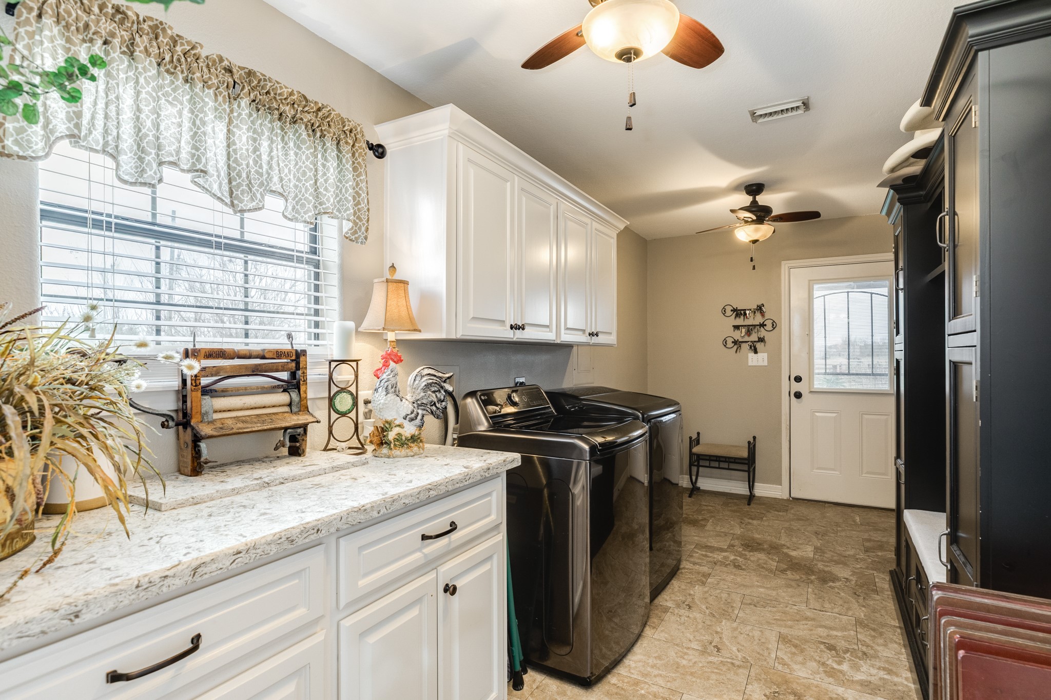 1516 County Road 34 Angleton, TX 77515 - Photo 26 of 47