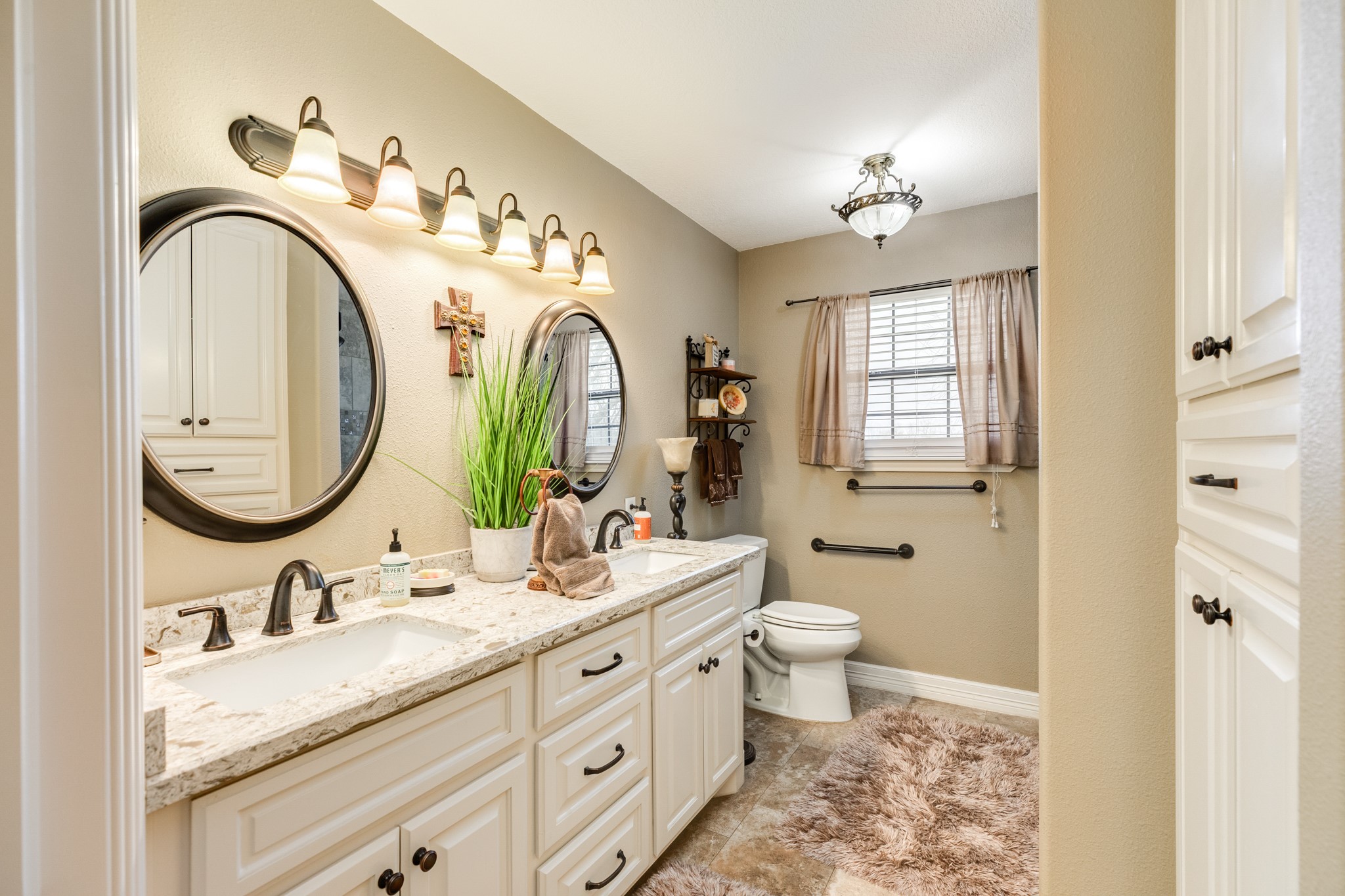 1516 County Road 34 Angleton, TX 77515 - Photo 32 of 47