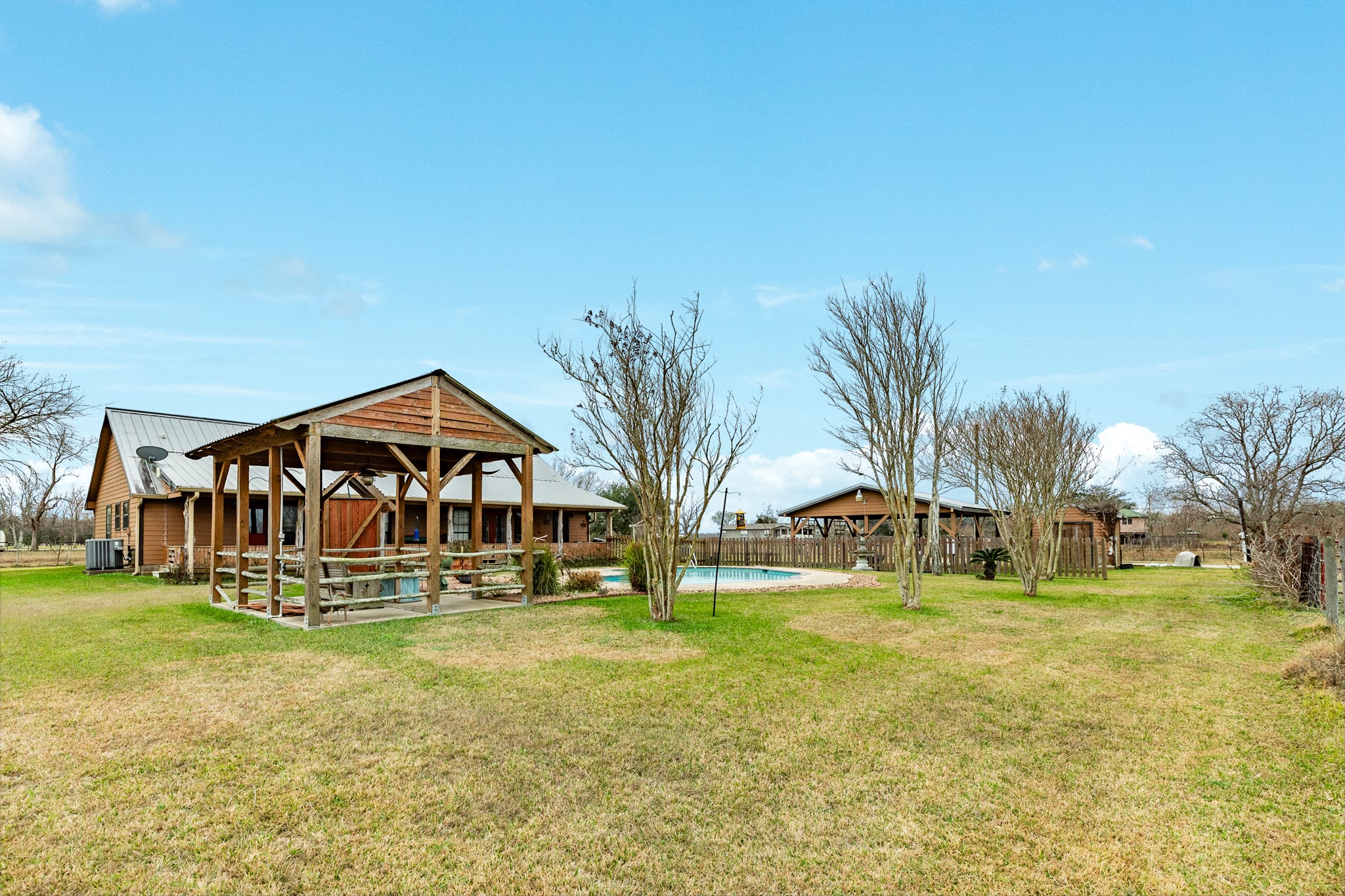 1516 County Road 34 Angleton, TX 77515 - Photo 38 of 47