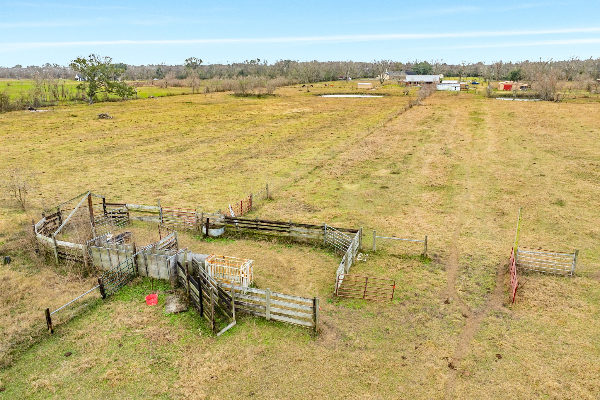 1516 County Road 34 Angleton, TX 77515 - Photo 45 of 47