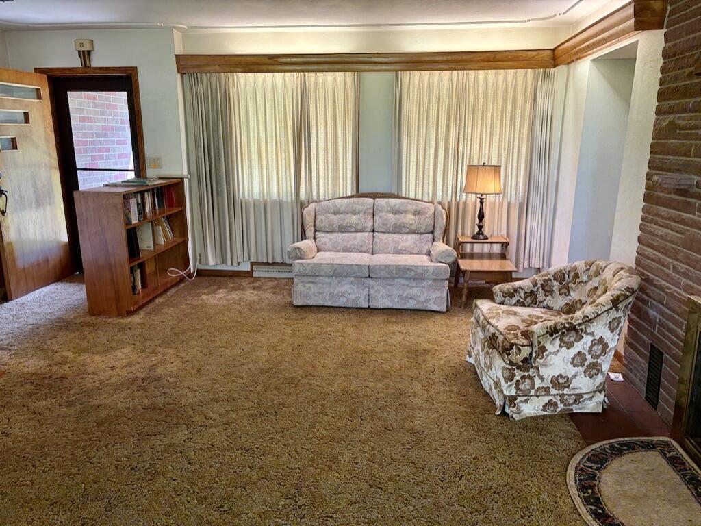 10399 Condit Road Albion, MI 49224 - Photo 17 of 47 Living room