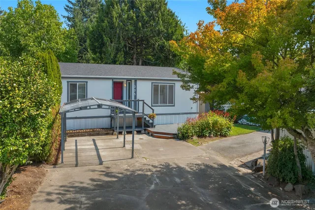 $258,000 | 7301 Northeast 175th Street, Unit 335, Kenmore, WA 98028