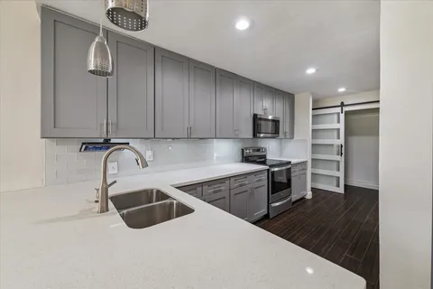 $349,000 | 1906 River Falls Drive, Houston, TX 77339