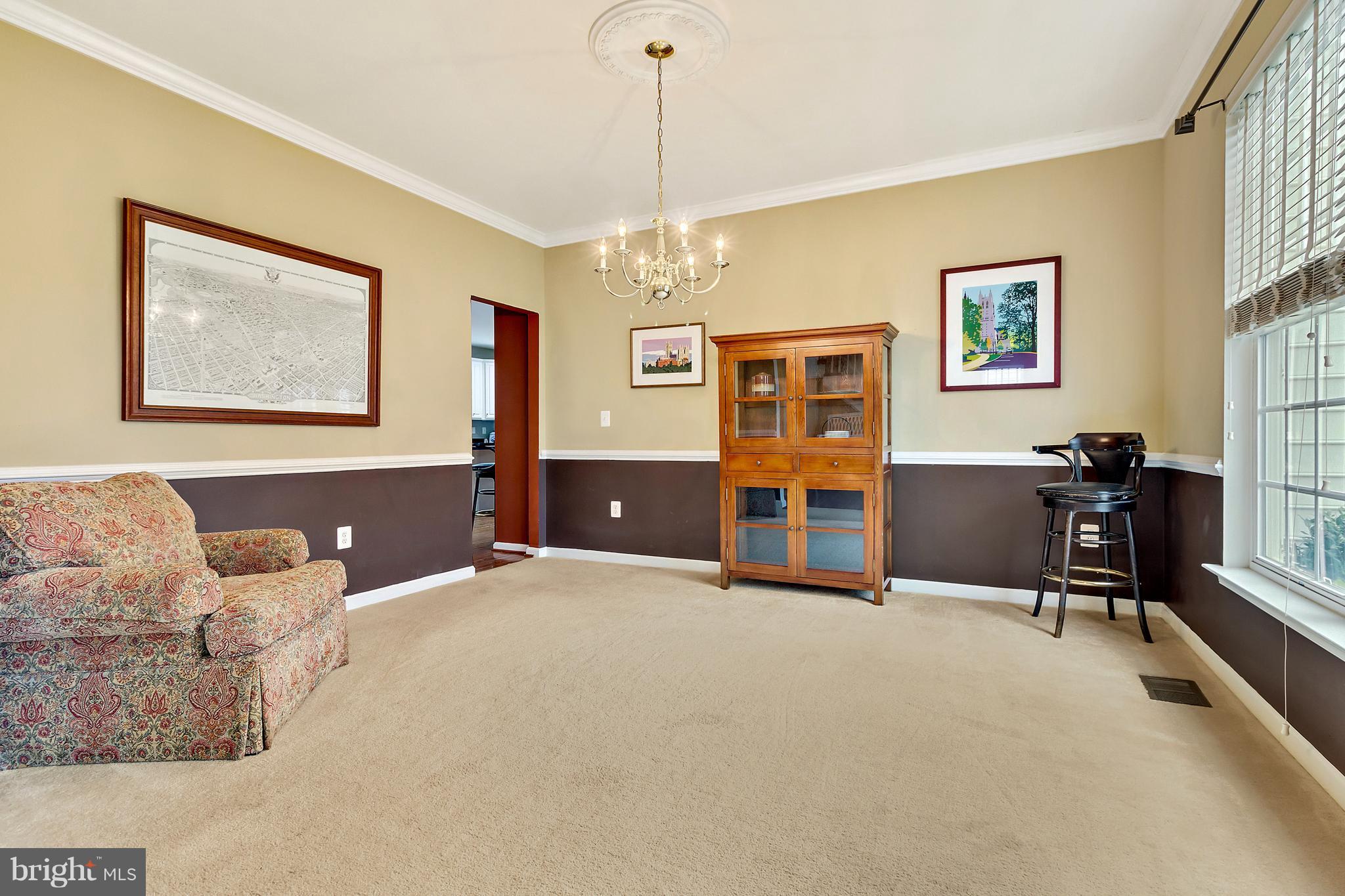 691 Hunters Road Culpeper, VA 22701 - Photo 4 of 26 Dining Room