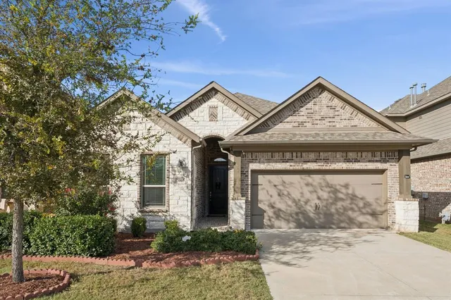 $425,000 | 7005 Willow Wood Street, Rowlett, TX 75089