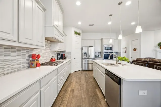 $425,000 | 7005 Willow Wood Street, Rowlett, TX 75089