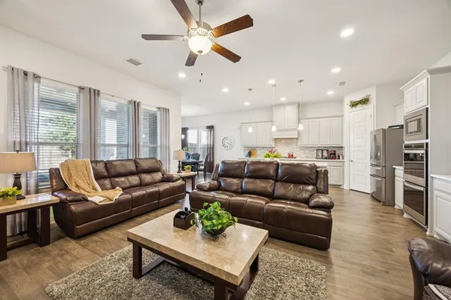 $425,000 | 7005 Willow Wood Street, Rowlett, TX 75089