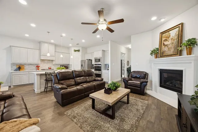 $425,000 | 7005 Willow Wood Street, Rowlett, TX 75089