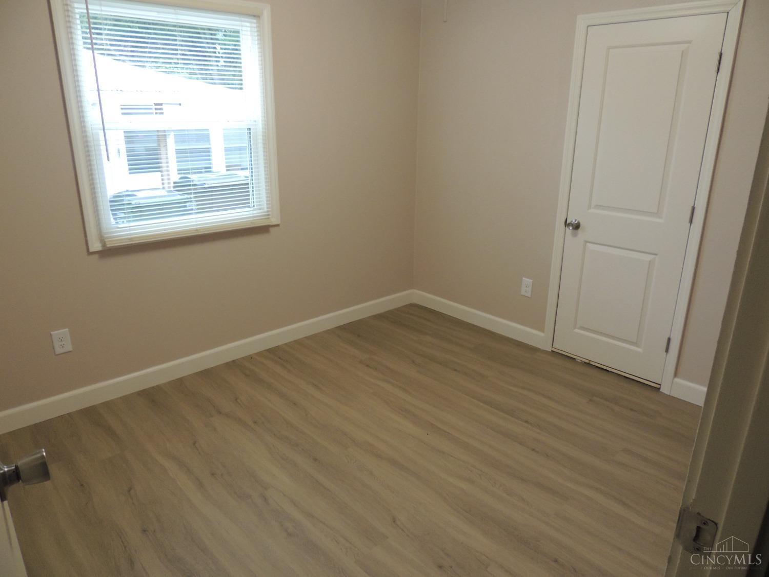 3442 Redskin Drive Cincinnati, OH 45251 - Photo 8 of 12