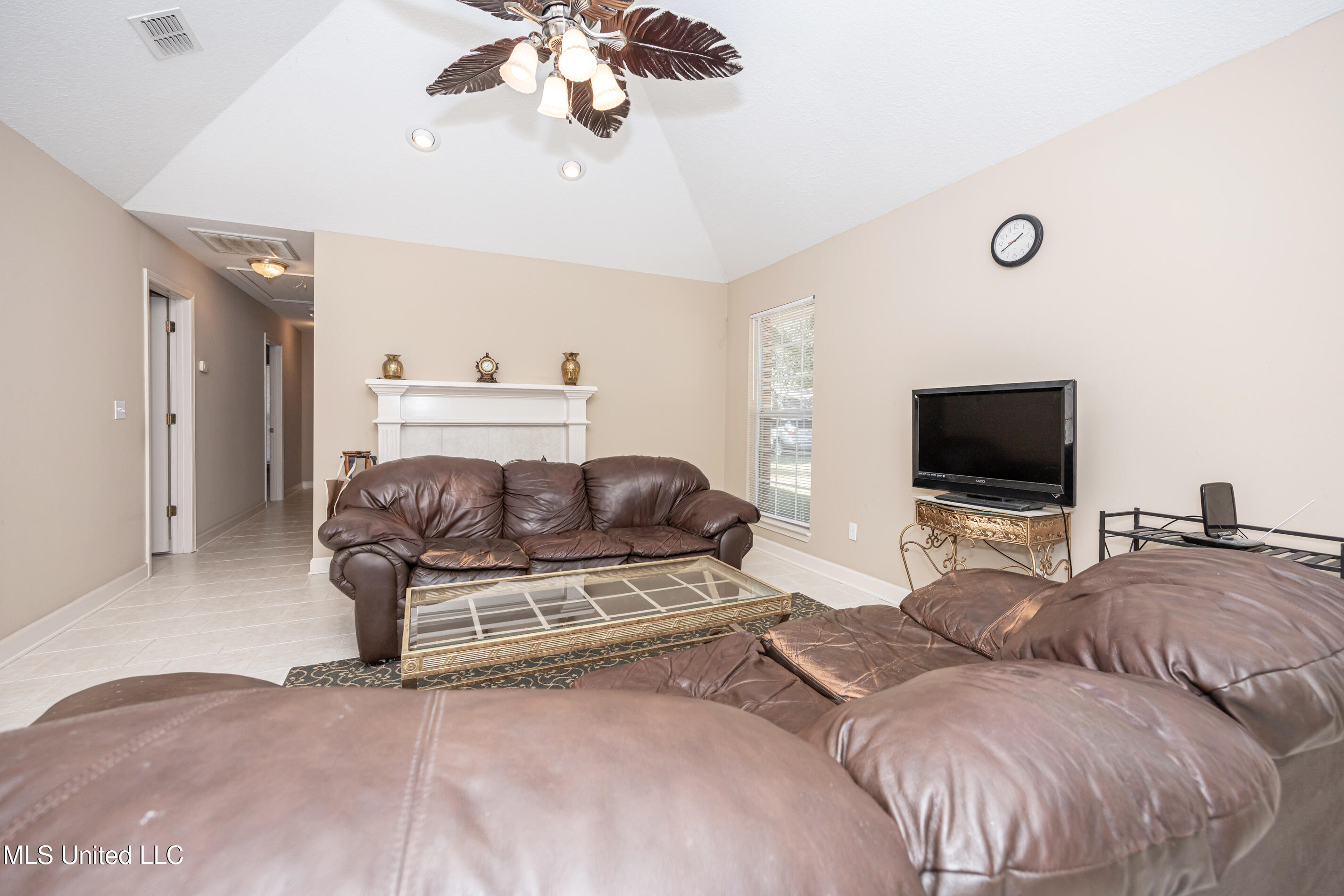 3101 Seahorse Road Gautier, MS 39553 - Photo 15 of 35 IMG_5218