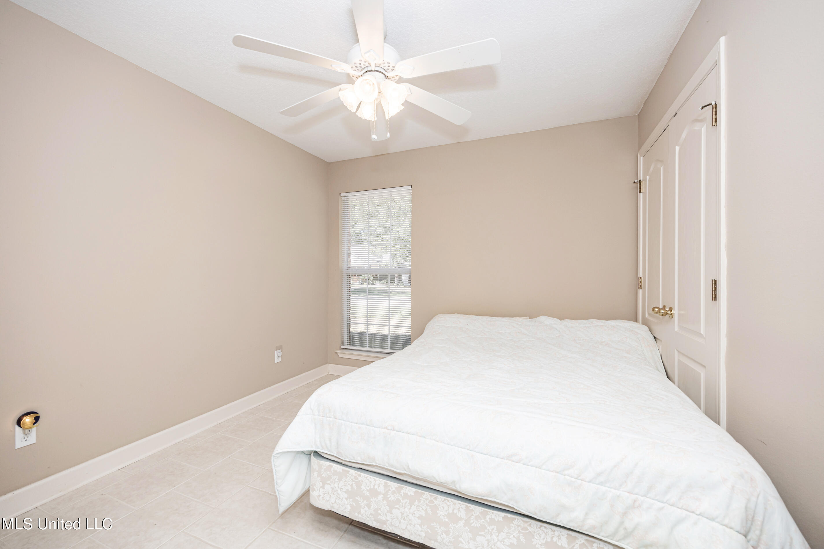 3101 Seahorse Road Gautier, MS 39553 - Photo 24 of 35 IMG_5183