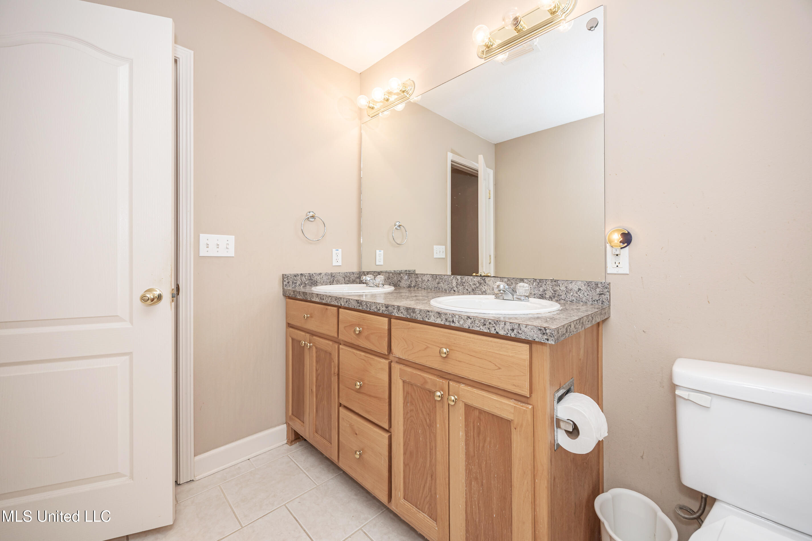 3101 Seahorse Road Gautier, MS 39553 - Photo 35 of 35 IMG_5205