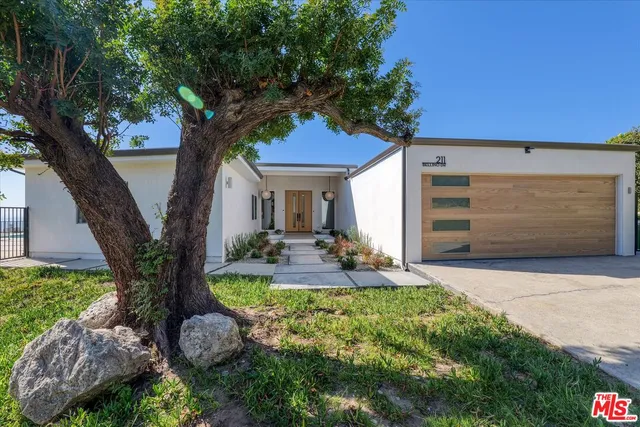 $18,500 | 211 Bellino Drive, Pacific Palisades, CA 90272