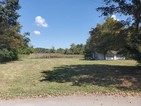 $27,900 | 123 Dale Road, Powder Springs, TN 37848