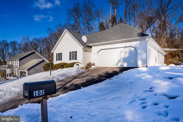 $424,900 | 102 Little Run Road, Camp Hill, PA 17011