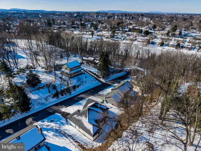 $424,900 | 102 Little Run Road, Camp Hill, PA 17011