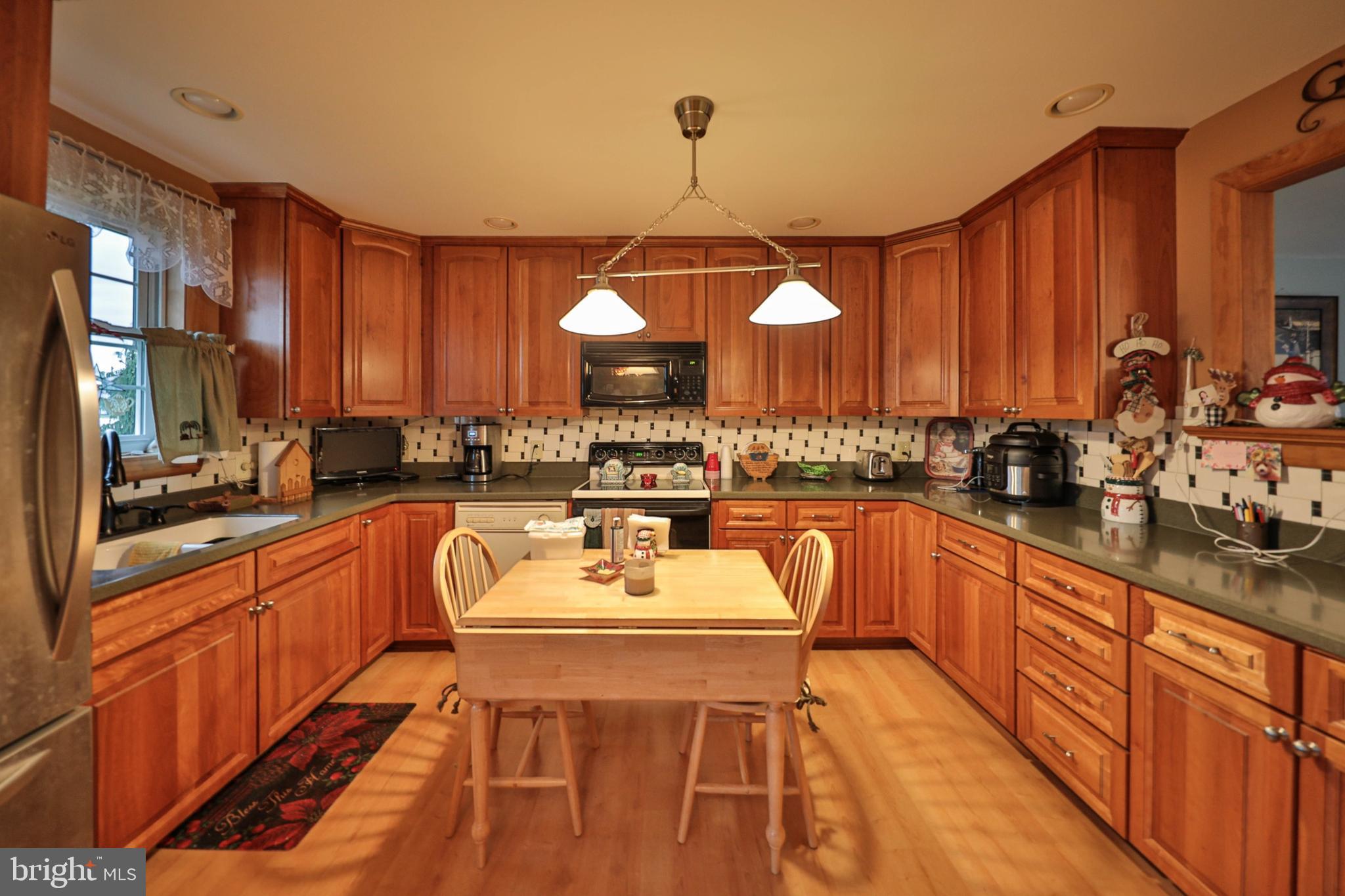 462 Midland Road Nazareth, PA 18064 - Photo 11 of 50 Gallery Image 11