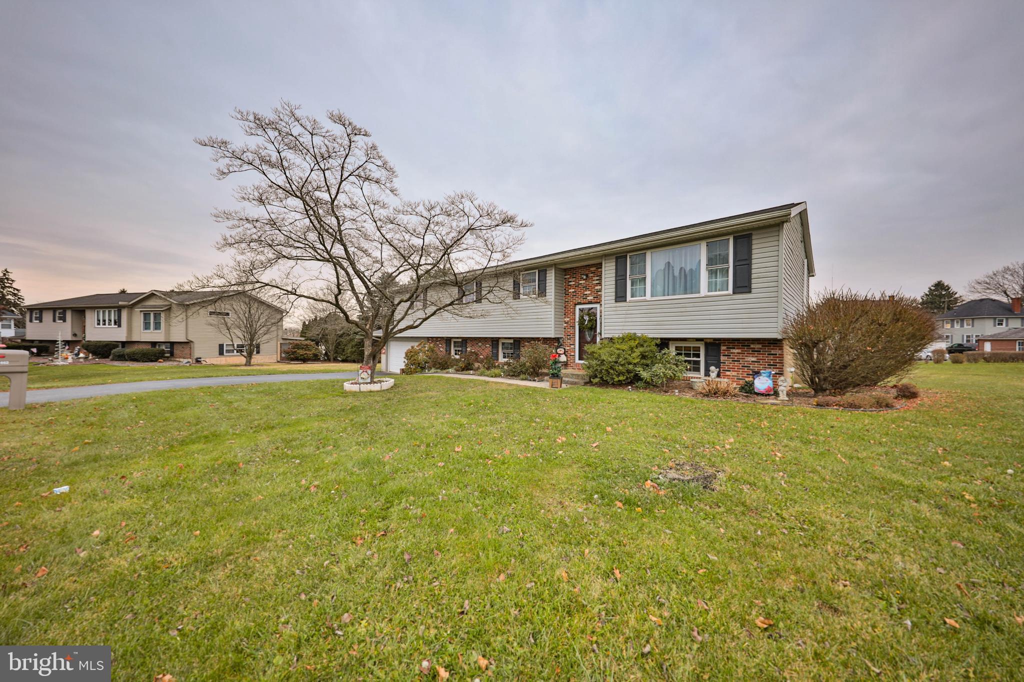 462 Midland Road Nazareth, PA 18064 - Photo 2 of 50 Gallery Image 2