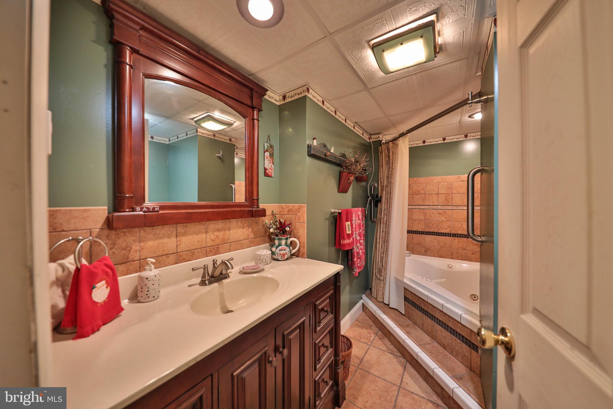 462 Midland Road Nazareth, PA 18064 - Photo 34 of 50 Gallery Image 34
