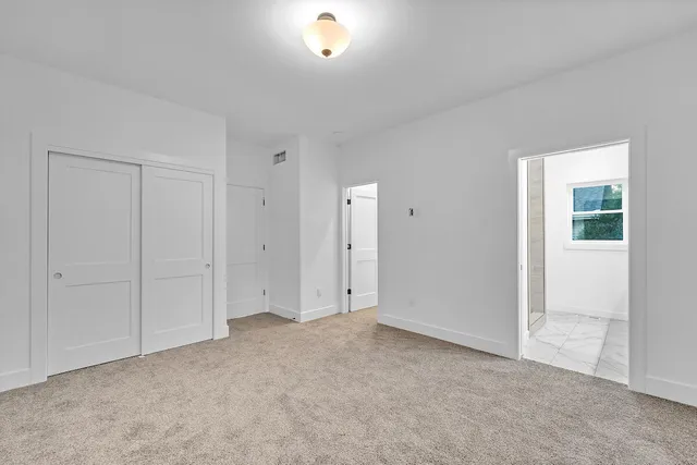 $549,900 | 624 Kettle Moraine Drive South, Slinger, WI 53086