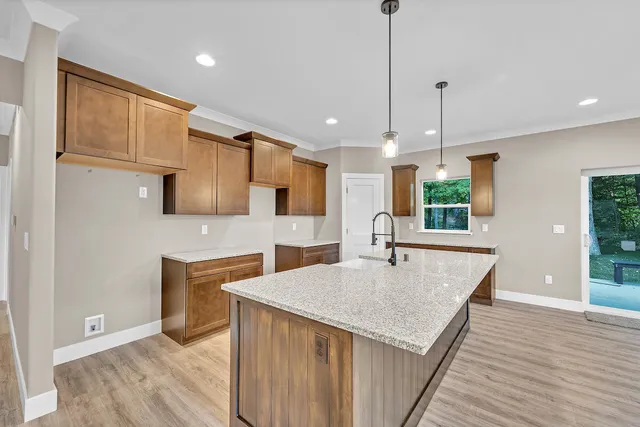 $549,900 | 624 Kettle Moraine Drive South, Slinger, WI 53086