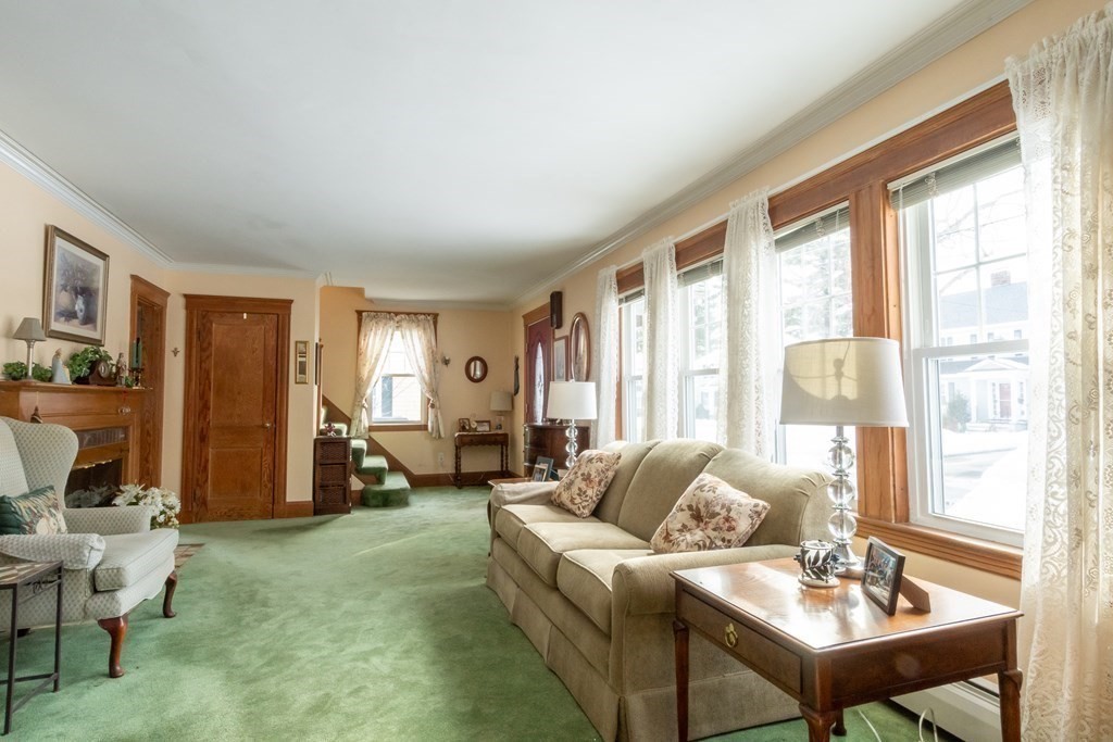 72 Prince Street Needham, MA 02492 - Photo 4 of 14 Gallery Image 4