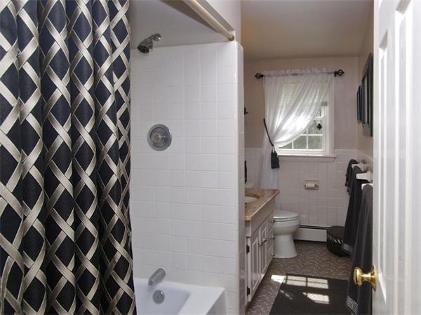 16 Rockridge Road Natick, MA 01760 - Photo 21 of 30 Gallery Image 21