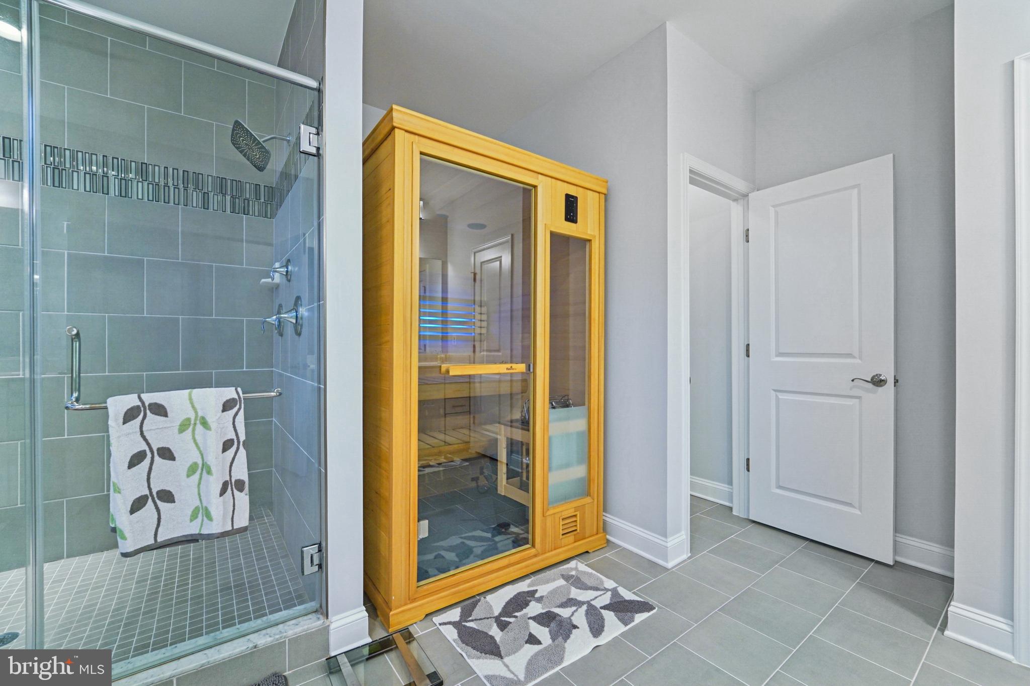 7102 Deer Valley Road Highland, MD 20777 - Photo 36 of 65 Primary Bathroom